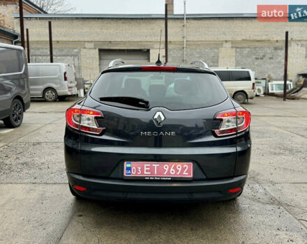 Серый Рено Меган, объемом двигателя 1.5 л и пробегом 219 тыс. км за 8700 $, фото 4 на Automoto.ua