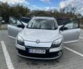 Рено Меган 2013 в Черновцах на Automoto.ua Серый Рено Меган, объемом двигателя 1.5 л и пробегом 255 тыс. км за 8280 $, фото 9 на Automoto.ua