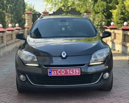 Серый Рено Меган, объемом двигателя 0 л и пробегом 265 тыс. км за 9000 $, фото 4 на Automoto.ua