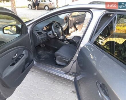 Серый Рено Меган, объемом двигателя 1.5 л и пробегом 242 тыс. км за 7100 $, фото 8 на Automoto.ua