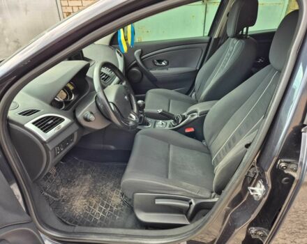 Сірий Рено Меган, об'ємом двигуна 1.5 л та пробігом 303 тис. км за 7150 $, фото 18 на Automoto.ua