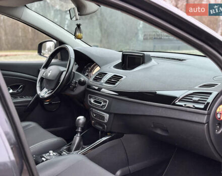 Серый Рено Меган, объемом двигателя 1.5 л и пробегом 264 тыс. км за 7950 $, фото 23 на Automoto.ua