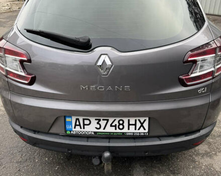 Сірий Рено Меган, об'ємом двигуна 1.5 л та пробігом 273 тис. км за 7800 $, фото 3 на Automoto.ua