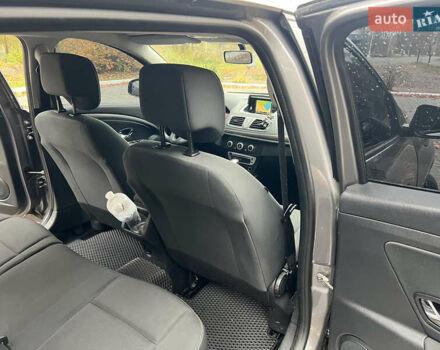 Рено Меган 2013 в Самборе на Automoto.ua Серый Рено Меган, объемом двигателя 1.46 л и пробегом 273 тыс. км за 7450 $, фото 22 на Automoto.ua