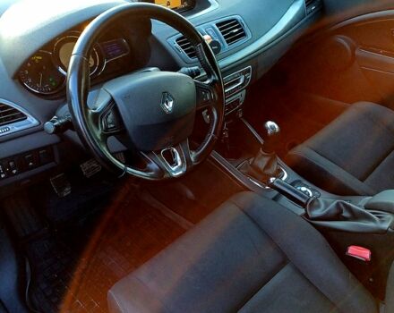 Серый Рено Меган, объемом двигателя 1.5 л и пробегом 223 тыс. км за 6900 $, фото 7 на Automoto.ua