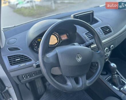 Сірий Рено Меган, об'ємом двигуна 1.5 л та пробігом 250 тис. км за 7250 $, фото 22 на Automoto.ua
