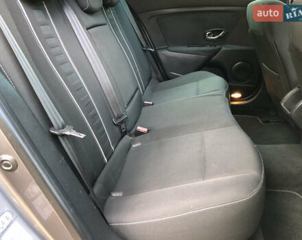 Серый Рено Меган, объемом двигателя 1.5 л и пробегом 251 тыс. км за 8450 $, фото 44 на Automoto.ua