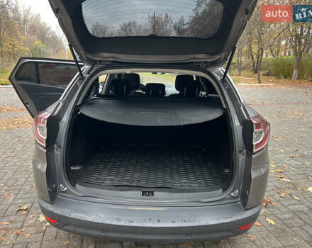 Сірий Рено Меган, об'ємом двигуна 1.46 л та пробігом 273 тис. км за 7450 $, фото 17 на Automoto.ua