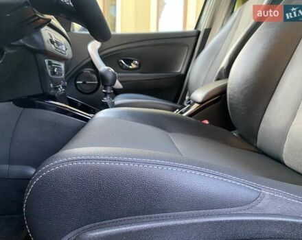 Серый Рено Меган, объемом двигателя 1.5 л и пробегом 194 тыс. км за 8850 $, фото 76 на Automoto.ua