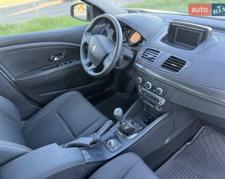 Сірий Рено Меган, об'ємом двигуна 1.5 л та пробігом 250 тис. км за 7250 $, фото 43 на Automoto.ua