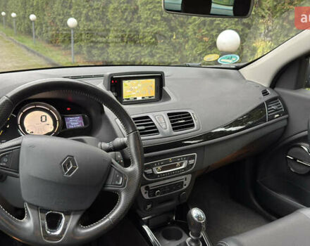 Серый Рено Меган, объемом двигателя 1.5 л и пробегом 222 тыс. км за 9999 $, фото 16 на Automoto.ua