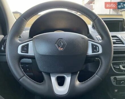 Серый Рено Меган, объемом двигателя 1.5 л и пробегом 194 тыс. км за 8850 $, фото 113 на Automoto.ua