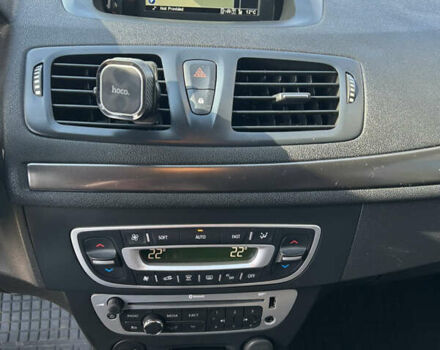 Серый Рено Меган, объемом двигателя 1.5 л и пробегом 320 тыс. км за 8100 $, фото 12 на Automoto.ua