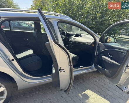 Сірий Рено Меган, об'ємом двигуна 1.46 л та пробігом 265 тис. км за 7200 $, фото 8 на Automoto.ua