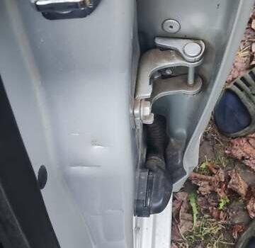 Сірий Рено Меган, об'ємом двигуна 1.6 л та пробігом 245 тис. км за 7800 $, фото 11 на Automoto.ua