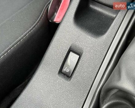 Серый Рено Меган, объемом двигателя 1.46 л и пробегом 253 тыс. км за 6700 $, фото 21 на Automoto.ua