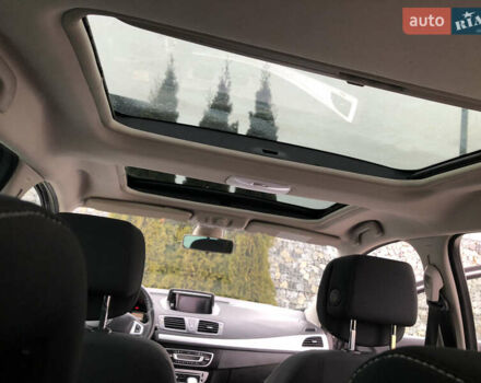 Серый Рено Меган, объемом двигателя 1.5 л и пробегом 256 тыс. км за 8350 $, фото 57 на Automoto.ua