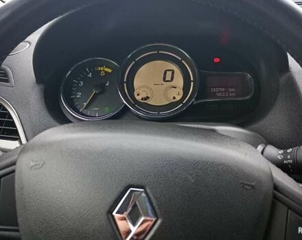 Серый Рено Меган, объемом двигателя 1.46 л и пробегом 244 тыс. км за 6500 $, фото 13 на Automoto.ua