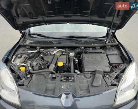 Серый Рено Меган, объемом двигателя 1.5 л и пробегом 270 тыс. км за 7500 $, фото 48 на Automoto.ua