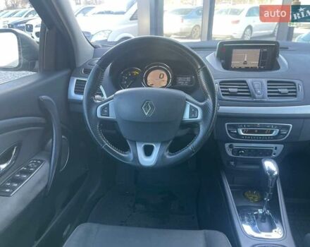 Серый Рено Меган, объемом двигателя 1.46 л и пробегом 225 тыс. км за 8990 $, фото 13 на Automoto.ua