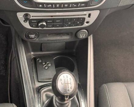 Сірий Рено Меган, об'ємом двигуна 1.46 л та пробігом 279 тис. км за 7450 $, фото 15 на Automoto.ua