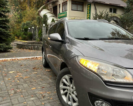 Сірий Рено Меган, об'ємом двигуна 1.46 л та пробігом 273 тис. км за 7450 $, фото 3 на Automoto.ua