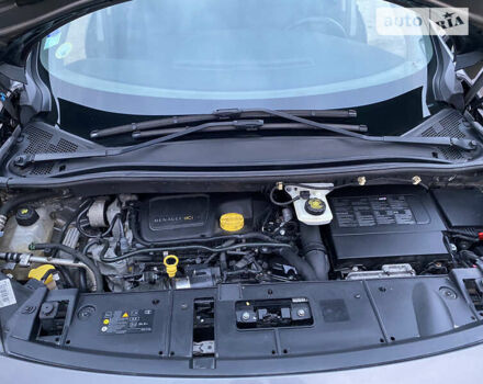 Сірий Рено Меган, об'ємом двигуна 1.6 л та пробігом 207 тис. км за 9700 $, фото 9 на Automoto.ua