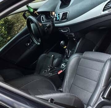 Серый Рено Меган, объемом двигателя 1.5 л и пробегом 280 тыс. км за 7700 $, фото 5 на Automoto.ua