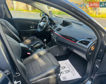 Серый Рено Меган, объемом двигателя 1.5 л и пробегом 280 тыс. км за 8999 $, фото 32 на Automoto.ua