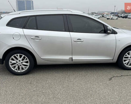 Серый Рено Меган, объемом двигателя 1.5 л и пробегом 184 тыс. км за 9699 $, фото 6 на Automoto.ua