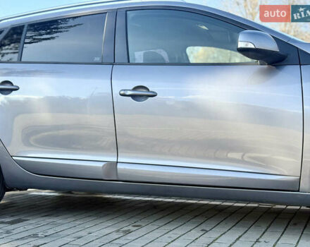 Серый Рено Меган, объемом двигателя 1.5 л и пробегом 243 тыс. км за 7999 $, фото 13 на Automoto.ua