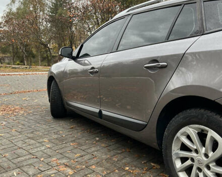 Сірий Рено Меган, об'ємом двигуна 1.46 л та пробігом 273 тис. км за 7450 $, фото 7 на Automoto.ua