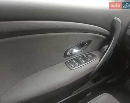 Серый Рено Меган, объемом двигателя 1.5 л и пробегом 250 тыс. км за 7300 $, фото 16 на Automoto.ua