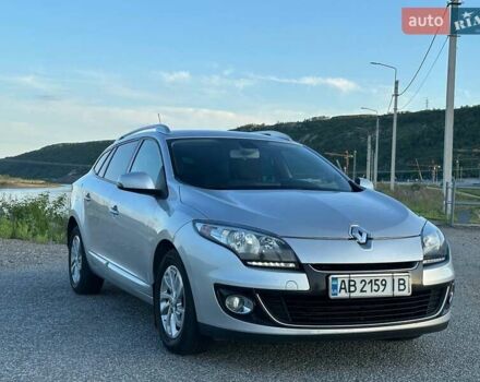 Рено Меган 2013 в Виннице на Automoto.ua Серый Рено Меган, объемом двигателя 1.46 л и пробегом 270 тыс. км за 7800 $, фото 1 на Automoto.ua