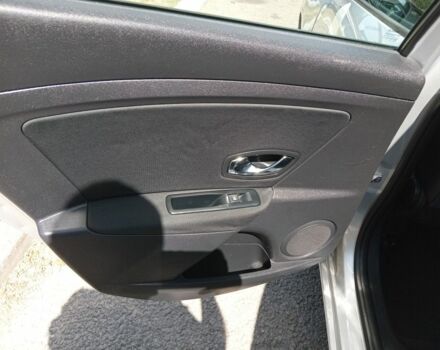 Сірий Рено Меган, об'ємом двигуна 1.5 л та пробігом 224 тис. км за 8500 $, фото 3 на Automoto.ua