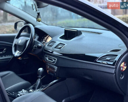 Серый Рено Меган, объемом двигателя 1.5 л и пробегом 264 тыс. км за 7600 $, фото 20 на Automoto.ua