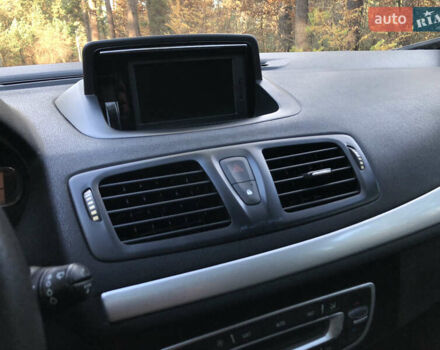 Серый Рено Меган, объемом двигателя 1.5 л и пробегом 251 тыс. км за 8450 $, фото 53 на Automoto.ua