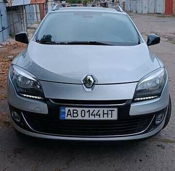 Рено Меган 2013 у Миколаєві на Automoto.ua Сірий Рено Меган, об'ємом двигуна 1.46 л та пробігом 212 тис. км за 8000 $, фото 11 на Automoto.ua