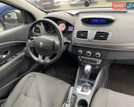 Серый Рено Меган, объемом двигателя 1.46 л и пробегом 281 тыс. км за 7800 $, фото 7 на Automoto.ua