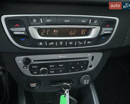 Серый Рено Меган, объемом двигателя 1.46 л и пробегом 285 тыс. км за 7400 $, фото 21 на Automoto.ua