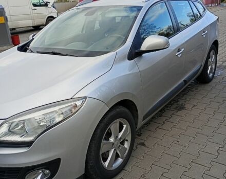 Рено Меган 2013 в Черновцах на Automoto.ua Серый Рено Меган, объемом двигателя 1.5 л и пробегом 242 тыс. км за 6500 $, фото 1 на Automoto.ua