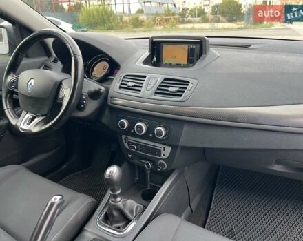 Серый Рено Меган, объемом двигателя 1.5 л и пробегом 270 тыс. км за 7500 $, фото 46 на Automoto.ua
