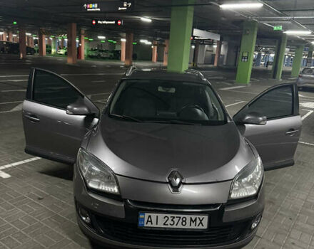 Серый Рено Меган, объемом двигателя 1.46 л и пробегом 289 тыс. км за 7800 $, фото 4 на Automoto.ua