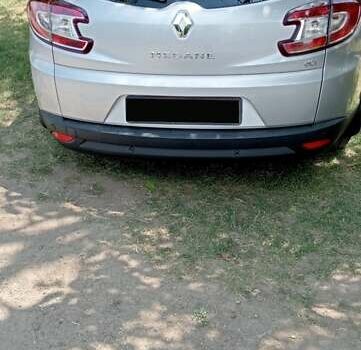 Сірий Рено Меган, об'ємом двигуна 1.46 л та пробігом 365 тис. км за 8300 $, фото 4 на Automoto.ua