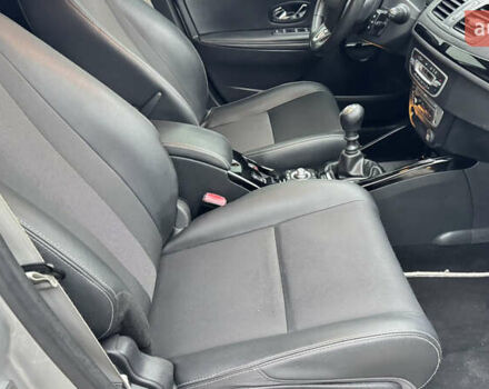 Серый Рено Меган, объемом двигателя 1.5 л и пробегом 184 тыс. км за 9699 $, фото 22 на Automoto.ua