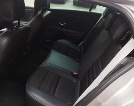 Сірий Рено Меган, об'ємом двигуна 1.2 л та пробігом 240 тис. км за 8400 $, фото 3 на Automoto.ua