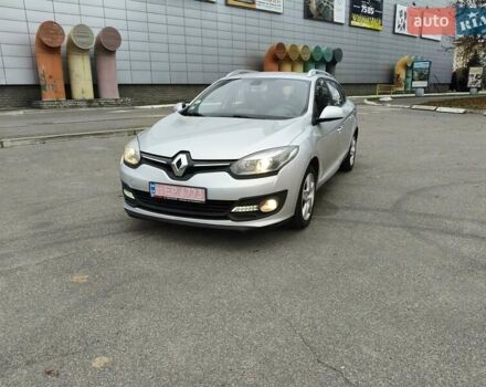 Сірий Рено Меган, об'ємом двигуна 1.5 л та пробігом 235 тис. км за 8899 $, фото 2 на Automoto.ua