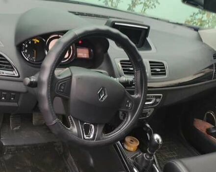 Сірий Рено Меган, об'ємом двигуна 1.46 л та пробігом 390 тис. км за 7700 $, фото 6 на Automoto.ua