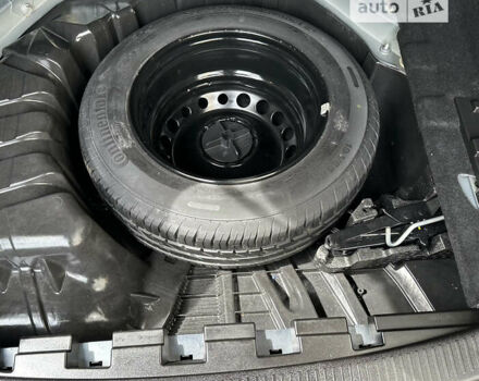 Сірий Рено Меган, об'ємом двигуна 1.5 л та пробігом 285 тис. км за 8600 $, фото 59 на Automoto.ua