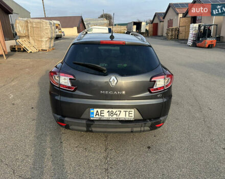 Сірий Рено Меган, об'ємом двигуна 1.6 л та пробігом 262 тис. км за 8200 $, фото 2 на Automoto.ua